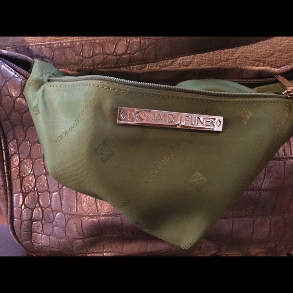 Donald Pliner silver hobo bag - Picture 5 of 8